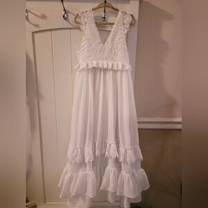 Girls White Sz 5-6 Boho Flowergirl Photographers Dress